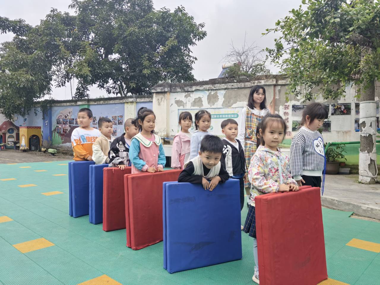 教育不能因噎废食  应该防患于未然